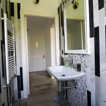 Vila Da Ilaria Piano Terra Di Con Piscina E Parcheggio